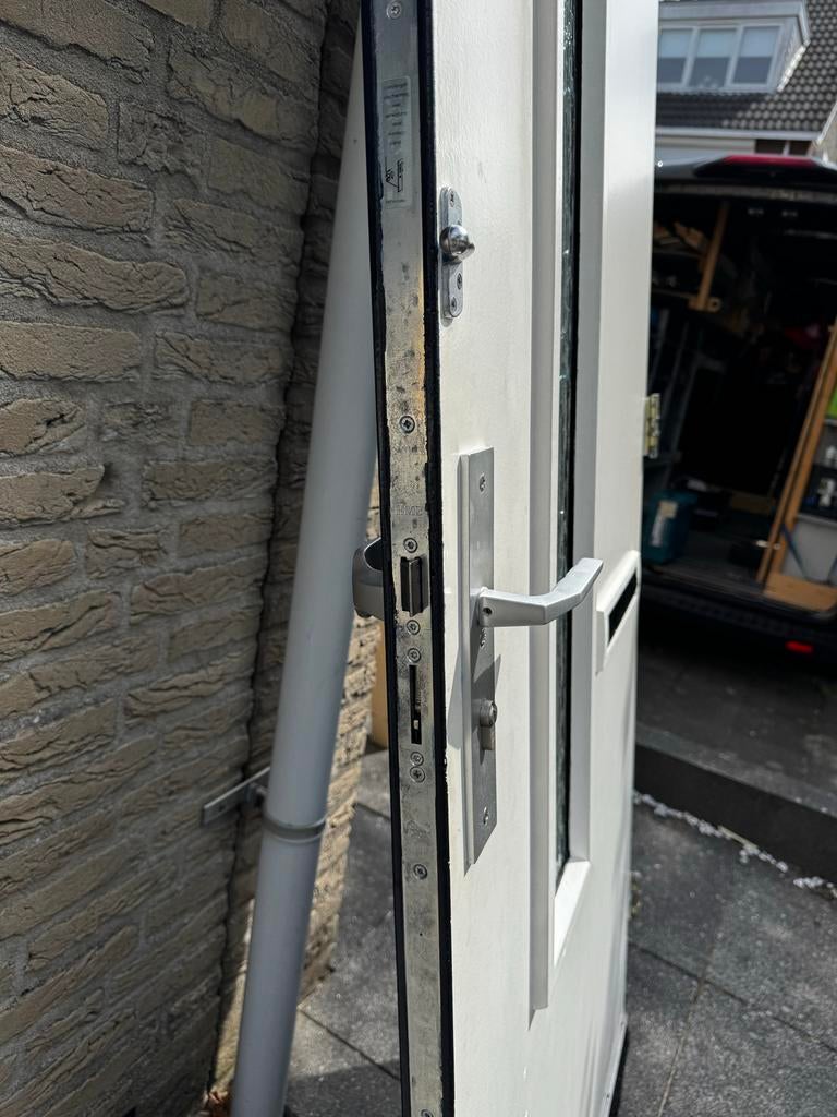 Buitendeur met Meerpuntssluiting en SKG Veiligheidsbeslag, Doe-het-zelf en Verbouw, Deuren en Horren, Ophalen, Gebruikt, 80 tot 100 cm