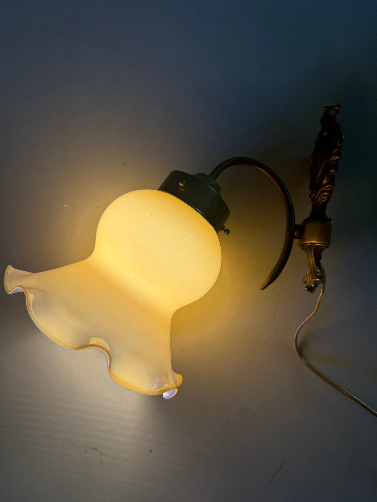Wandlamp geel vintage, Ophalen, Zo goed als nieuw