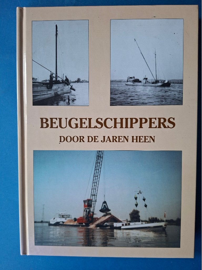 Beugelschippers door de jaren heen -, Verzenden, Zo goed als nieuw