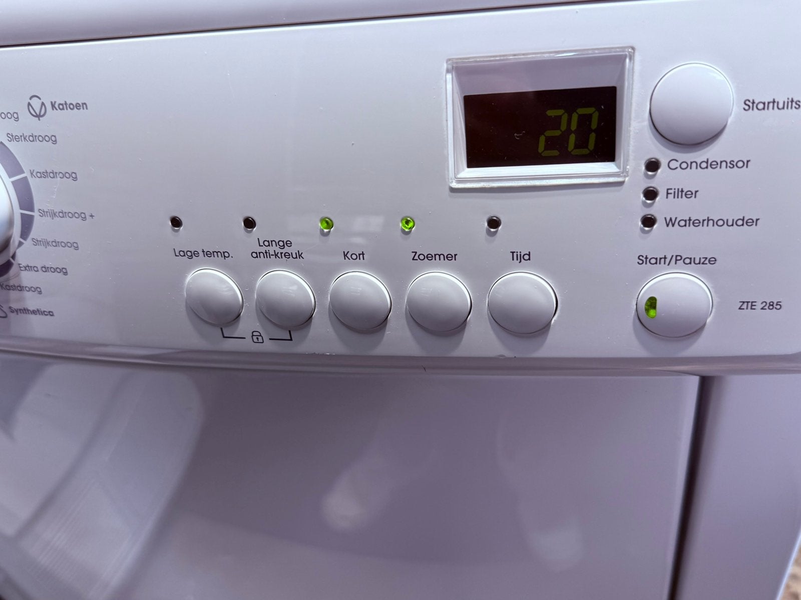 ZANUSSI CONDENSDROGER  KEURIGE NETTE STAAT, Witgoed en Apparatuur, 6 tot 8 kg, Minder dan 85 cm, Ophalen of Verzenden, Zo goed als nieuw