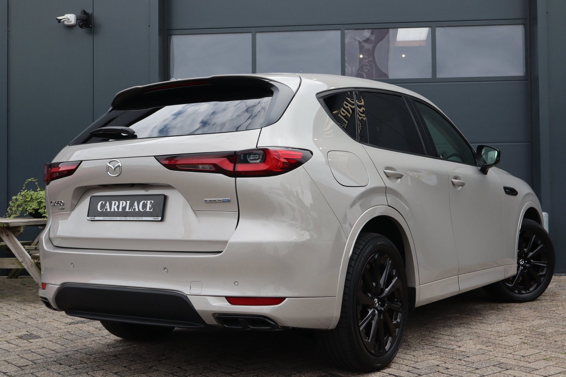 Mazda CX-60 2.5 e-SkyActiv PHEV Homura-Hybride, Automaat, Bruin, 2500 kg, Bedrijf