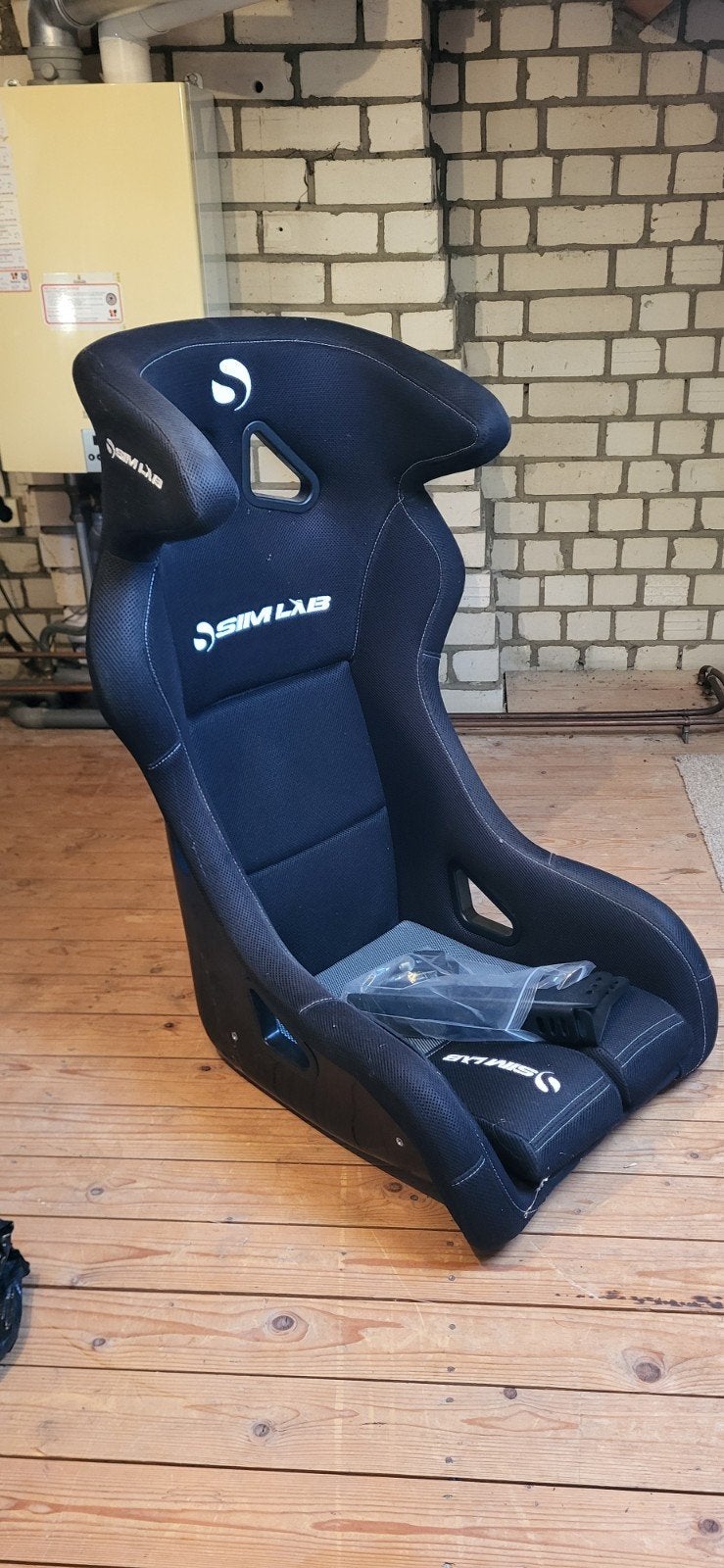 Simlab kuipstoel (voor racesimulator) incl. beugels en monta, Ophalen, Zo goed als nieuw