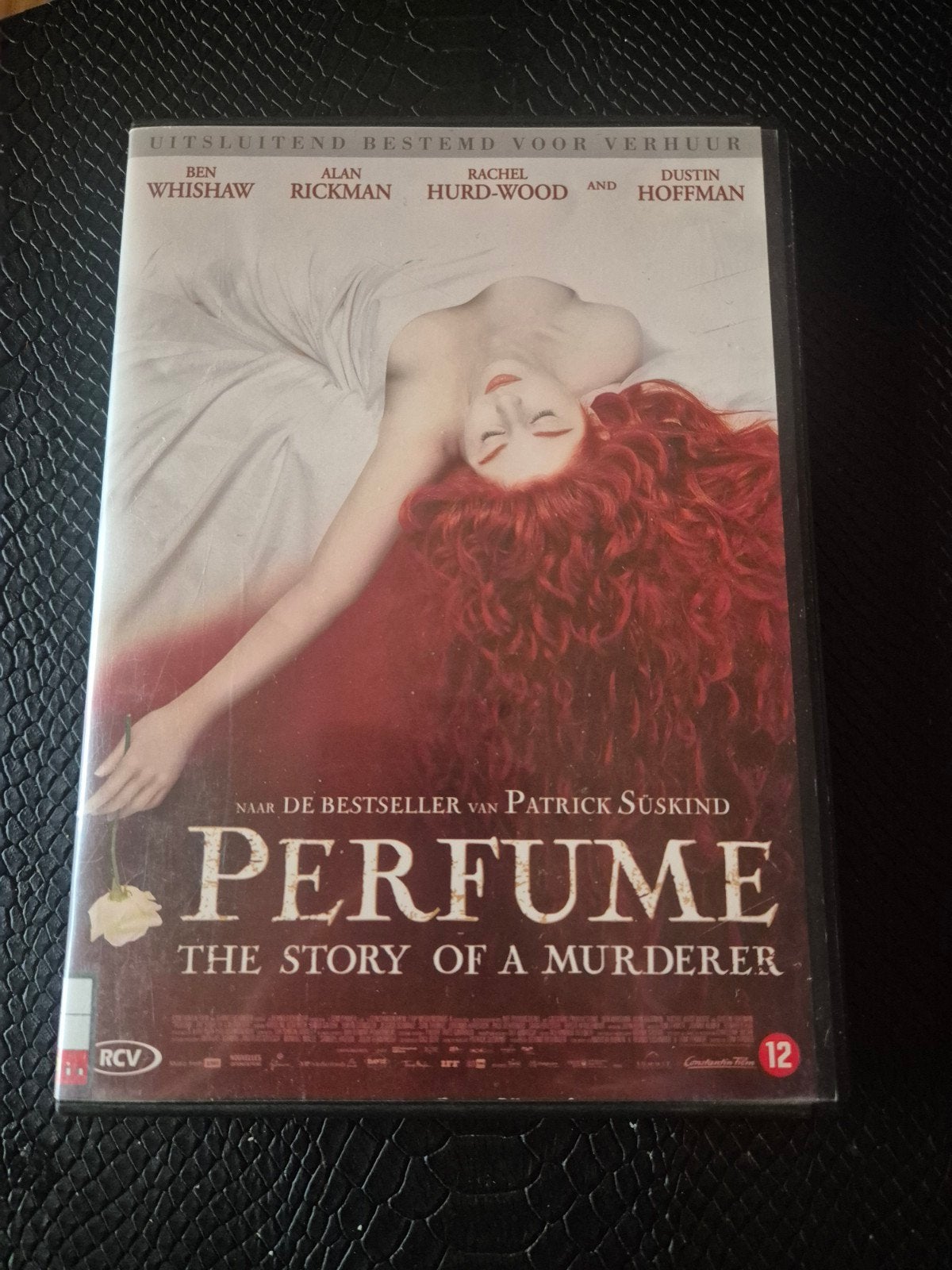 perfume, Vanaf 12 jaar, Ophalen of Verzenden, Zo goed als nieuw, Actiethriller
