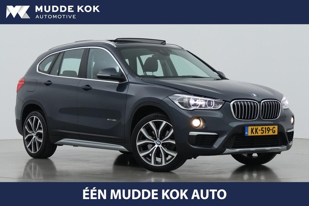 BMW X1 sDrive20i Centennial High Executive | Panoramadak | H, 1998 cc, Euro 6, Origineel Nederlands, SUV of Terreinwagen