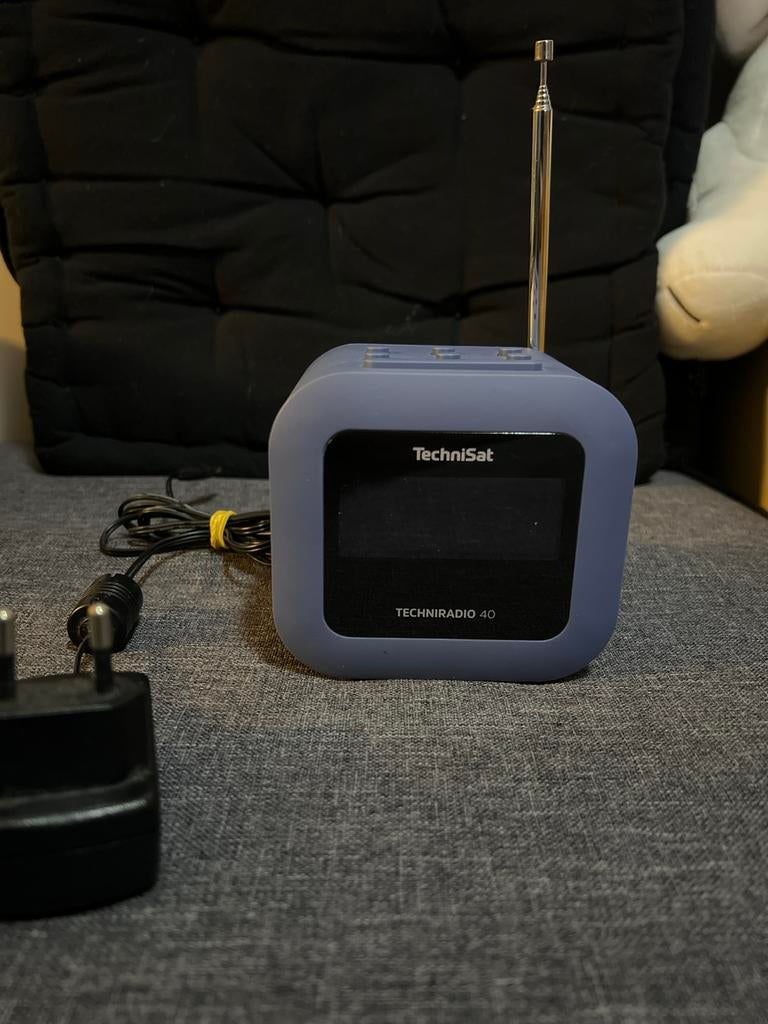 TechniSat TechniRadio 40 - Compacte Radio, Ophalen of Verzenden, Zo goed als nieuw, Radio