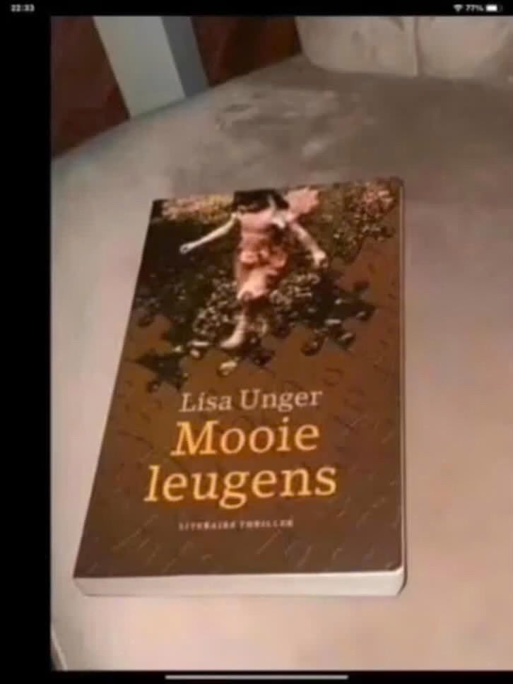 Mooie leugens - Lisa Unger (Literaire thriller), Gelezen, Nederland, Ophalen of Verzenden, Lisa Unger