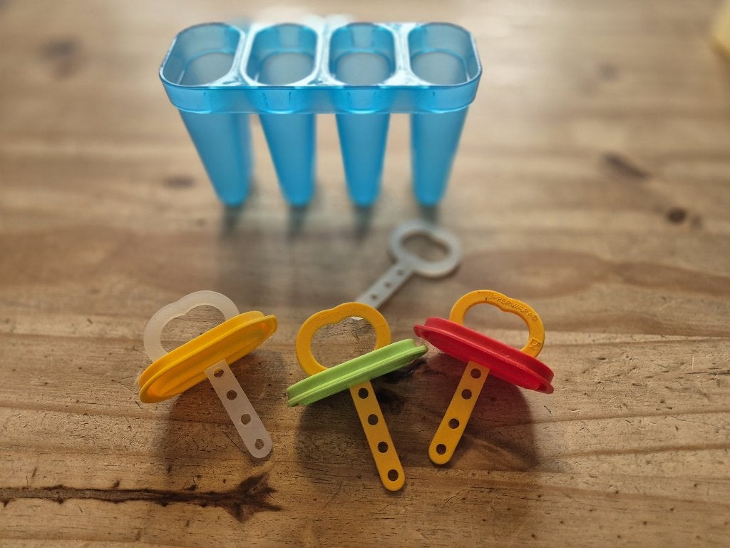 Tupperware Ice Tups Blauw, Geel, Groen en Rood, Huis en Inrichting, Ophalen of Verzenden, Groen, Overige typen