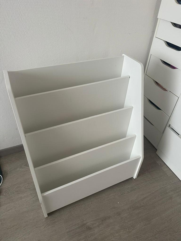 Kwantum Kinderboekenrek Serino Wit - Montessori Stijl, Kinderen en Baby's, Kinderkamer | Commodes en Kasten, Gebruikt, Minder dan 50 cm