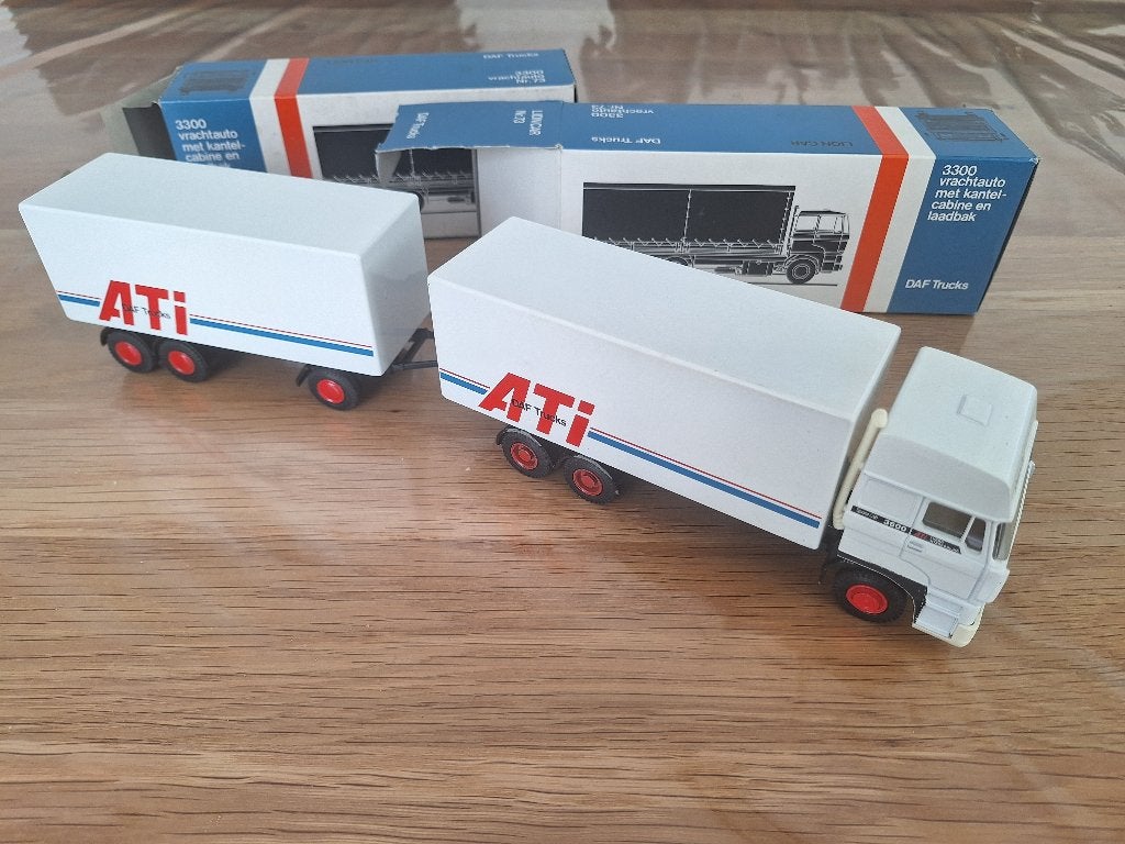 Lion cars DAF ATI, Hobby en Vrije tijd, Ophalen, Zo goed als nieuw, Bus of Vrachtwagen, Lion Toys