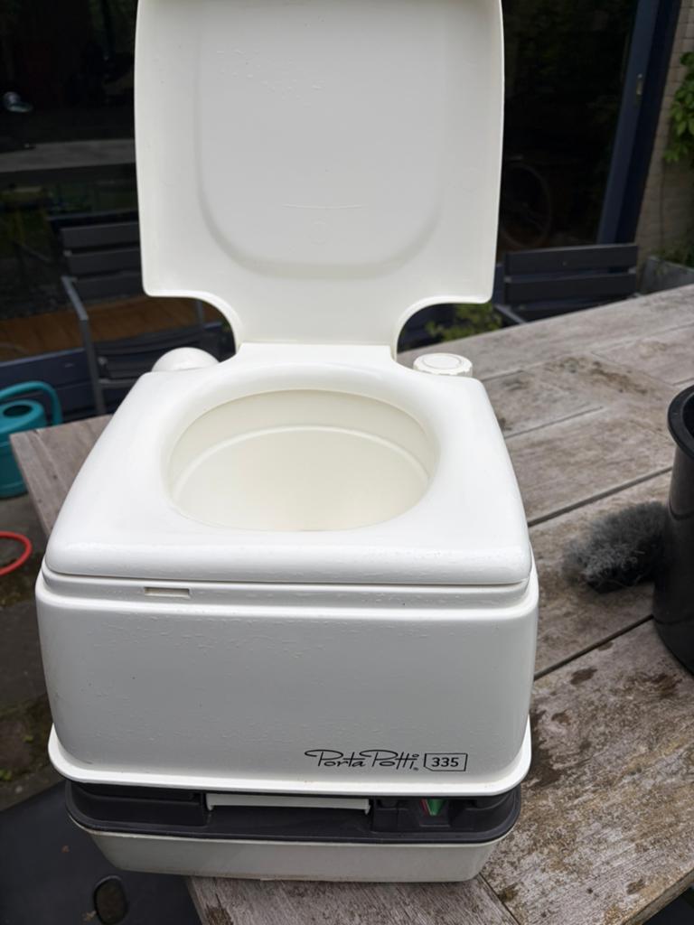 Porta potti 335, Caravans en Kamperen, Ophalen of Verzenden