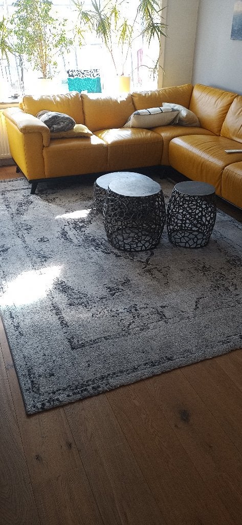 Vloerkleed, Ophalen, 200 cm of meer, Zo goed als nieuw, 200 cm of meer