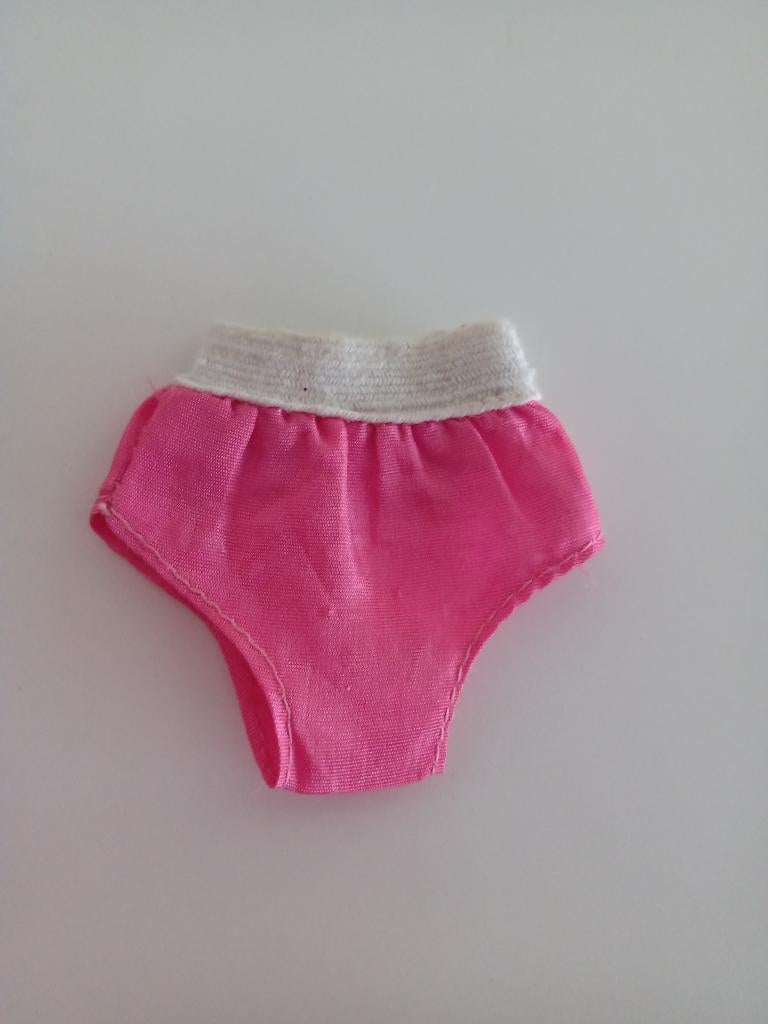 Kleertjes voor FLEUR Poppen (10 foto's), Ophalen of Verzenden, Gebruikt, Kleertjes