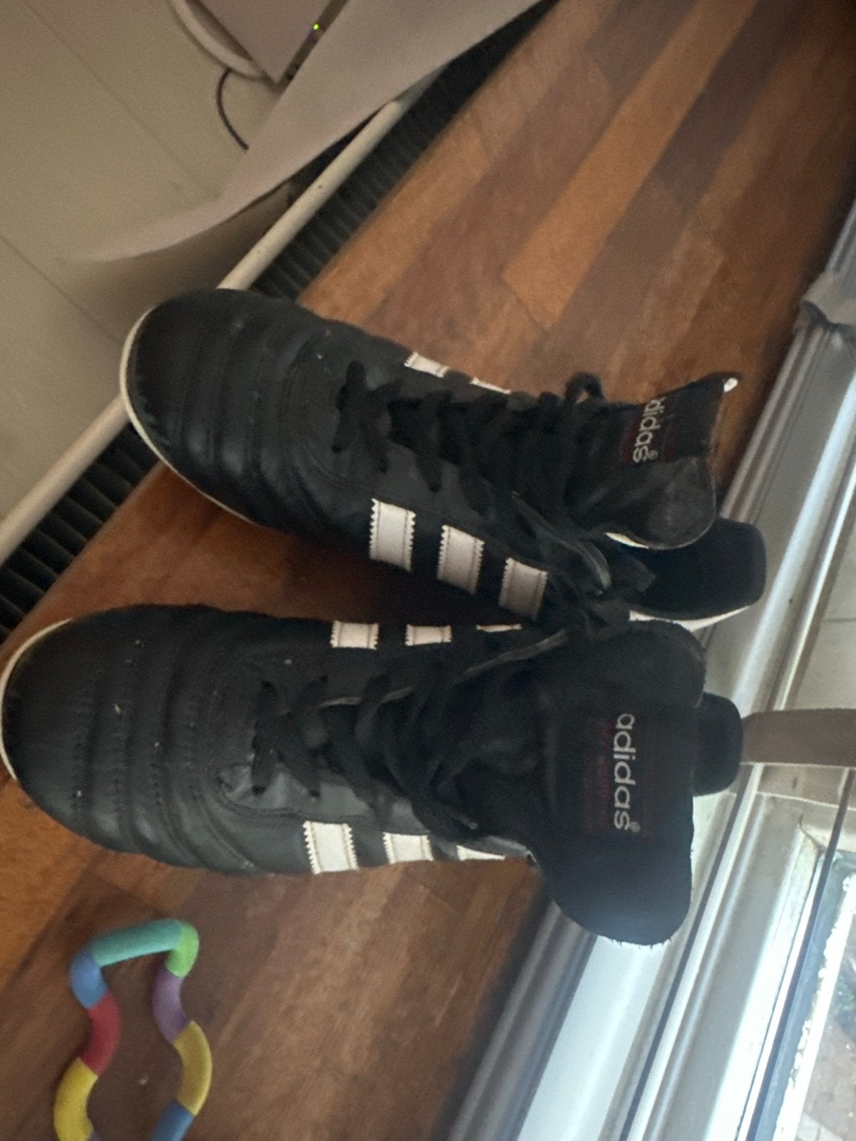 Adidas Copa Mundial voetbalschoenen - Maat 4, Maat XS of kleiner, Ophalen of Verzenden, Gebruikt, Schoenen