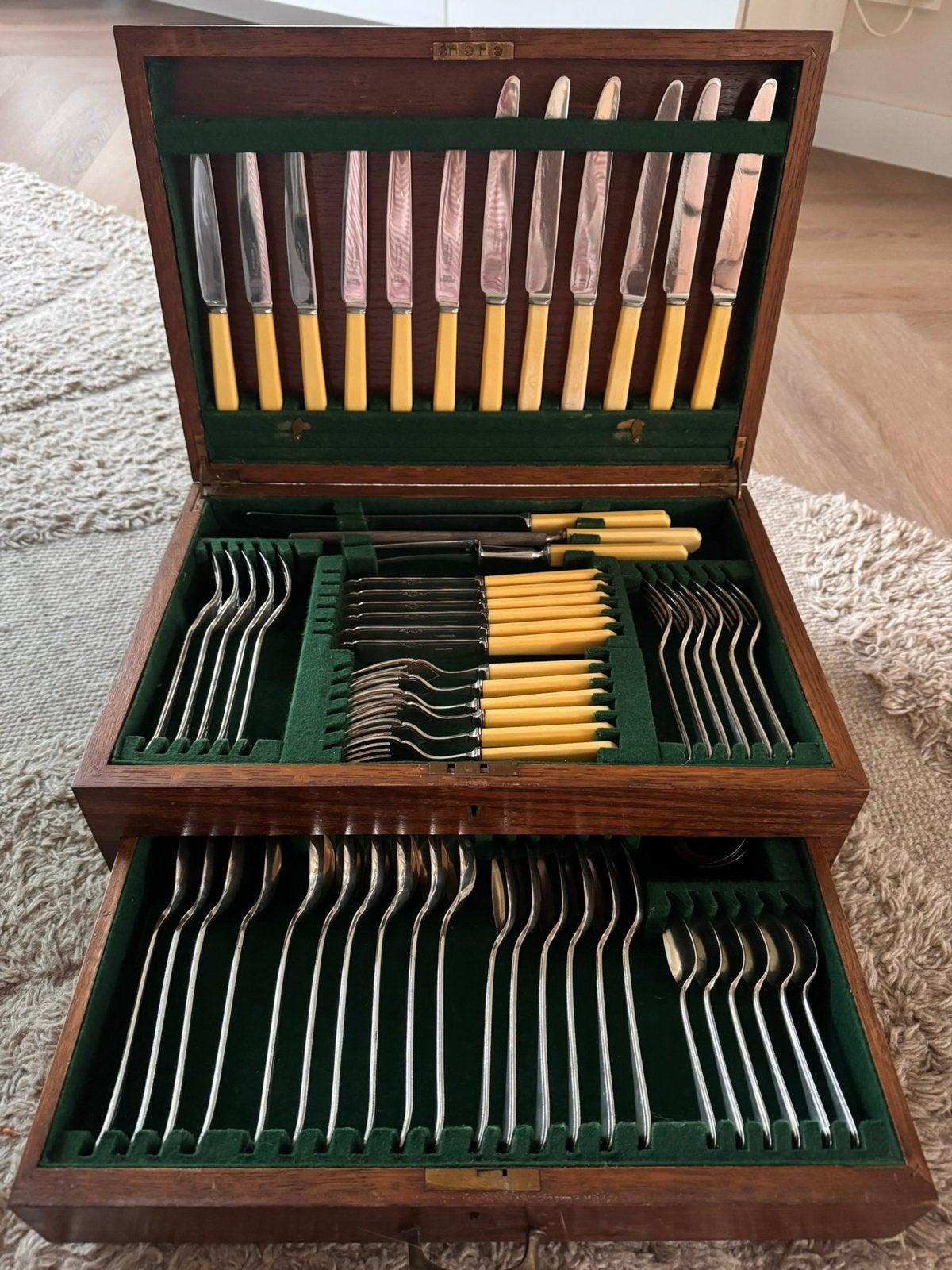 Vintage Antiek verzilverd bestekset in houten kist, Ophalen