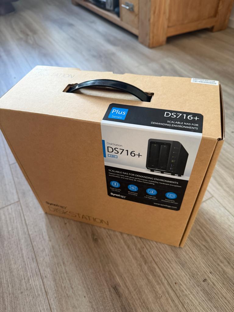 Synology DS716+ NAS - Krachtige en schaalbare opslag, Ophalen of Verzenden, Zo goed als nieuw