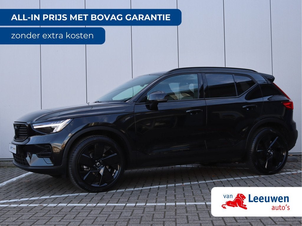 Volvo XC40 2.0 B3 Black Edition | Camera | H&K | Keyless, Auto's, Volvo, 12 maanden, Gebruikt, Zwart, 4 cilinders