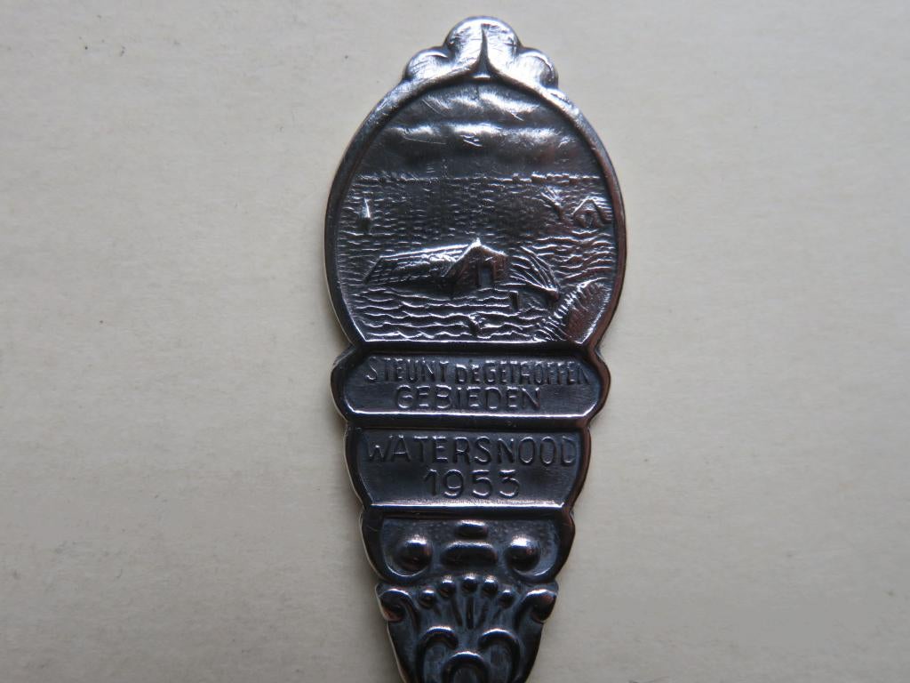 Verzilverd Sola lepeltje Watersnood 1953, Verzenden