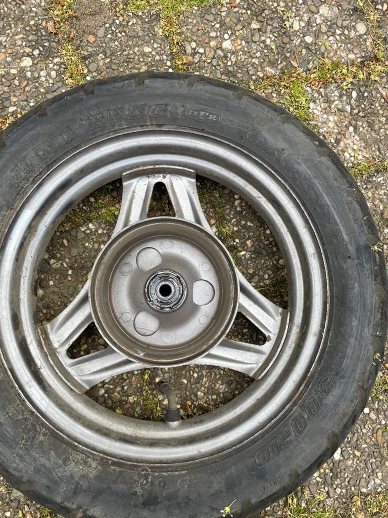 Yamaha mint banden, Fietsen en Brommers, Scooters | Yamaha, Ophalen, Benzine, Neo's