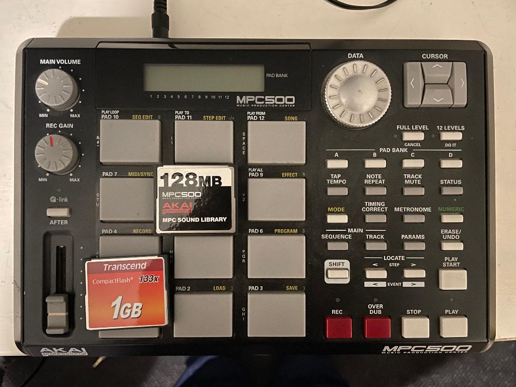 MPC 500, Ophalen of Verzenden, Gebruikt
