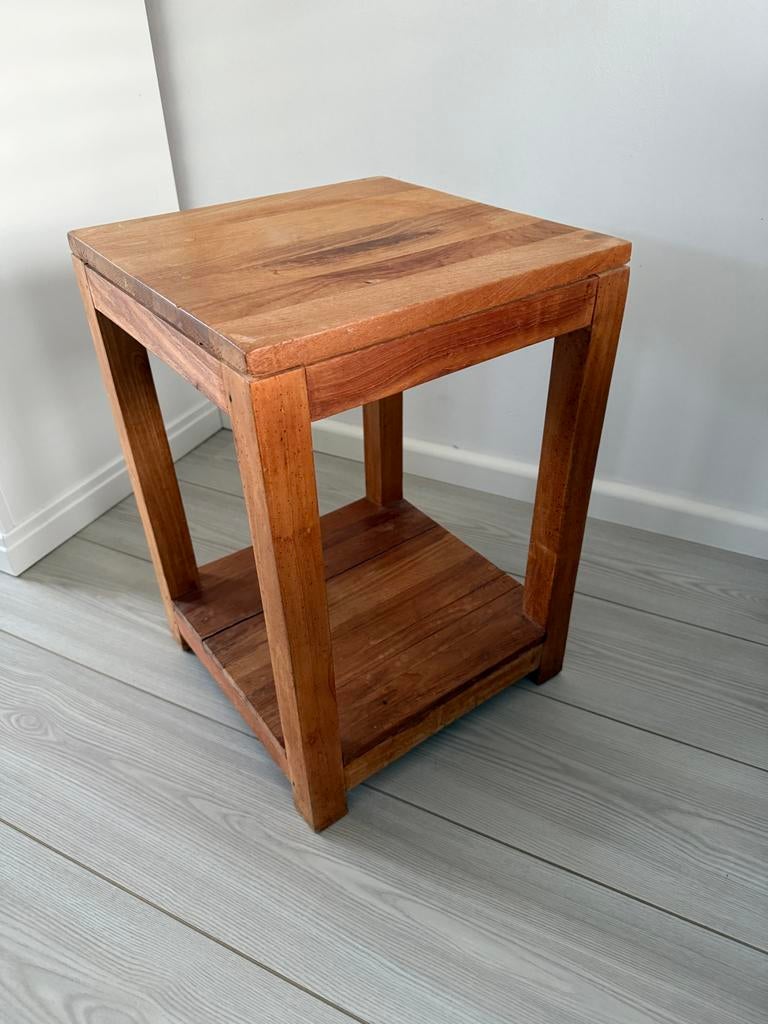 Massief teakhouten bijzettafel, Huis en Inrichting, Tafels | Bijzettafels, Minder dan 55 cm, Gebruikt, Vierkant, Hout