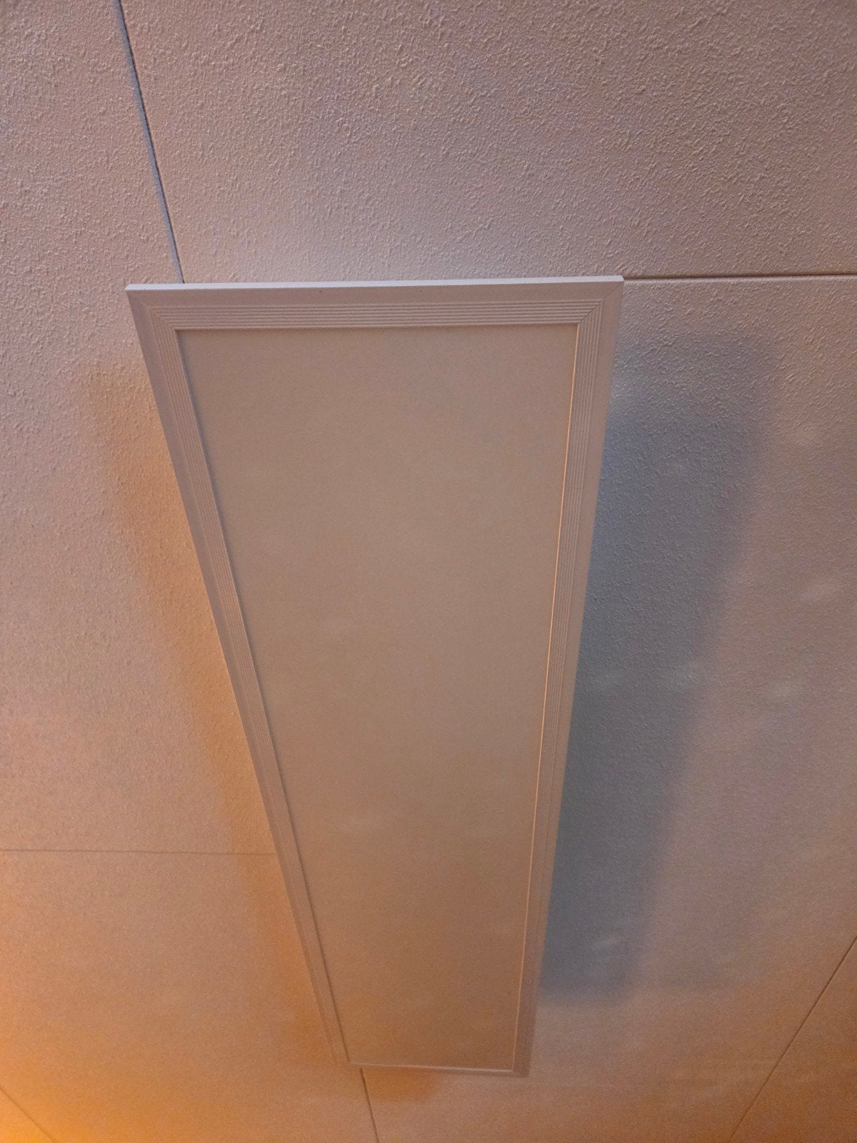 Daglicht lamp 100x25 nieuw in doos, Metaal, Wit, Overige merken, Nieuw