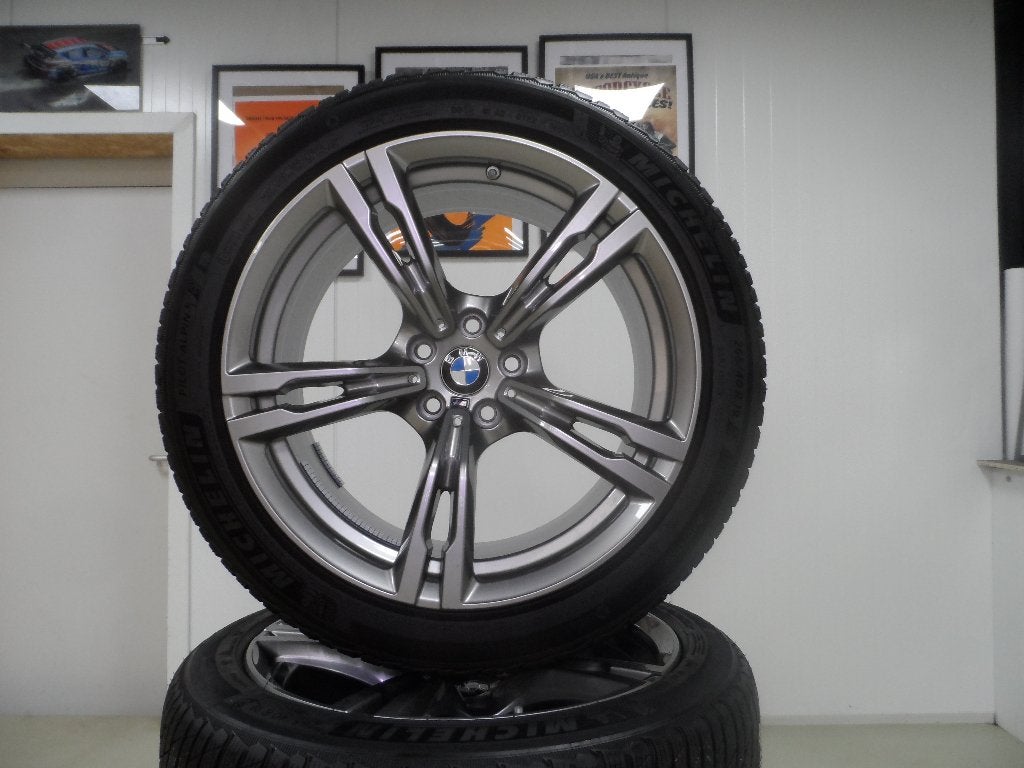19 inch BMW M5 origineel winterbanden set in nieuw staat