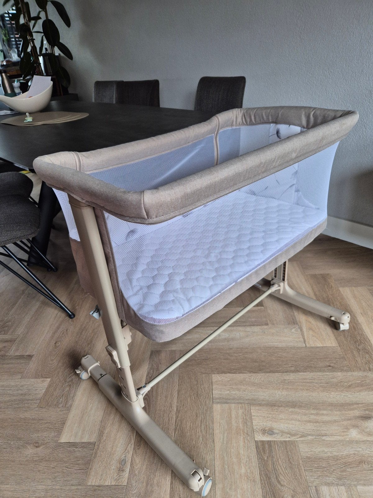 Lionel Co-sleeper beige, Ophalen, Zo goed als nieuw, Wieg