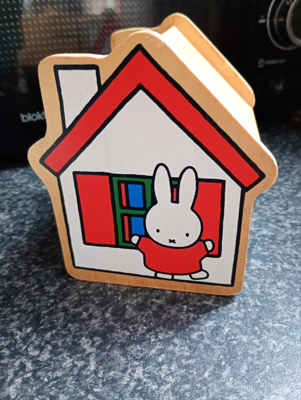 Vintage houten spaarpot Nijntje huisje Bambolino Toys, Ophalen of Verzenden, Gebruikt, Hout, Strip- of Tekenfilmfiguur