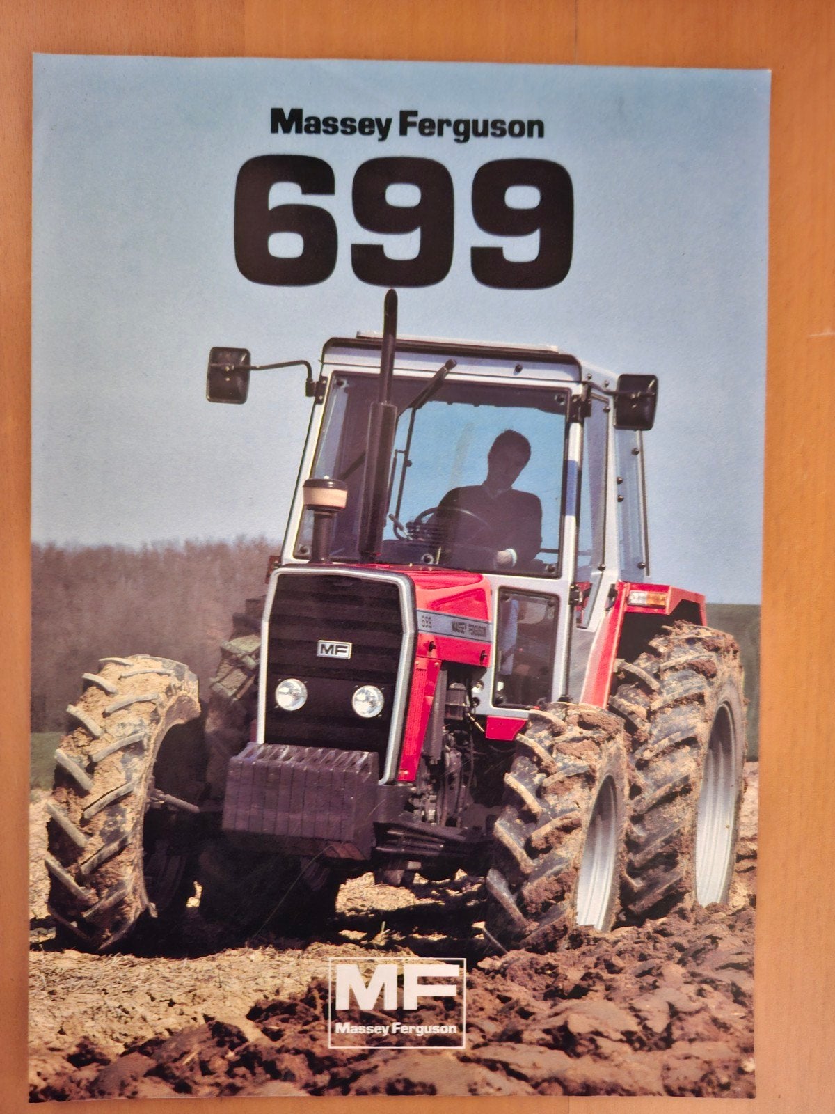 Folder Massey Ferguson MF 699 Nederlands, Ophalen of Verzenden, Gelezen, Tractor en Landbouw