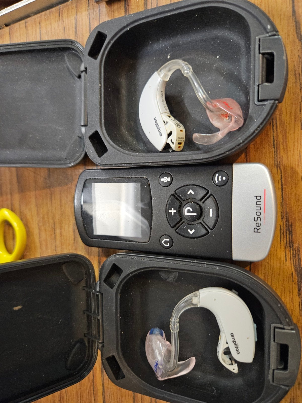 Gehoorapparaat met ReSound afstandsbediening, Ophalen of Verzenden, Gebruikt, Overige typen