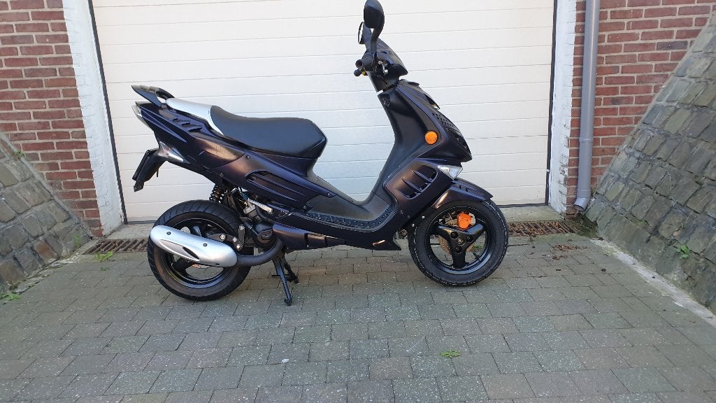 PEUGEOT SPEEDFIGHT 2 WC., Ophalen, Tweetakt, Maximaal 45 km/u, 49 cc