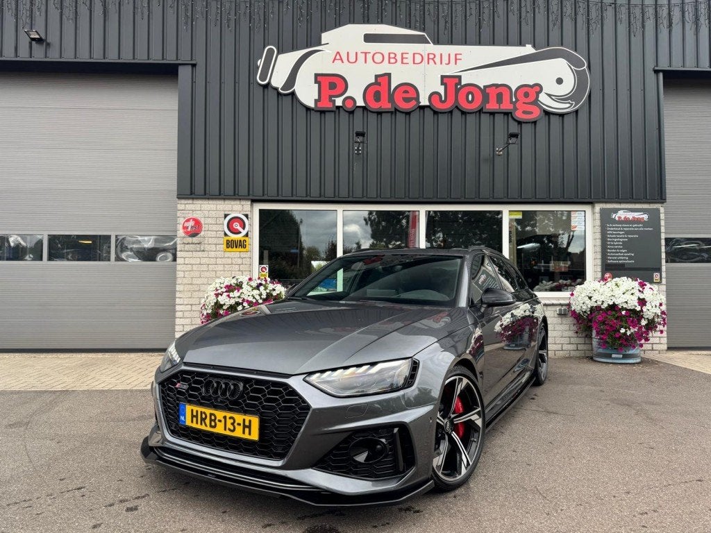 Audi RS4 2.9 TFSI RS4 QUATTRO Keramisch B&O Pano HUD Massage, Auto's, Automaat, 523 pk, Vierwielaandrijving, USB