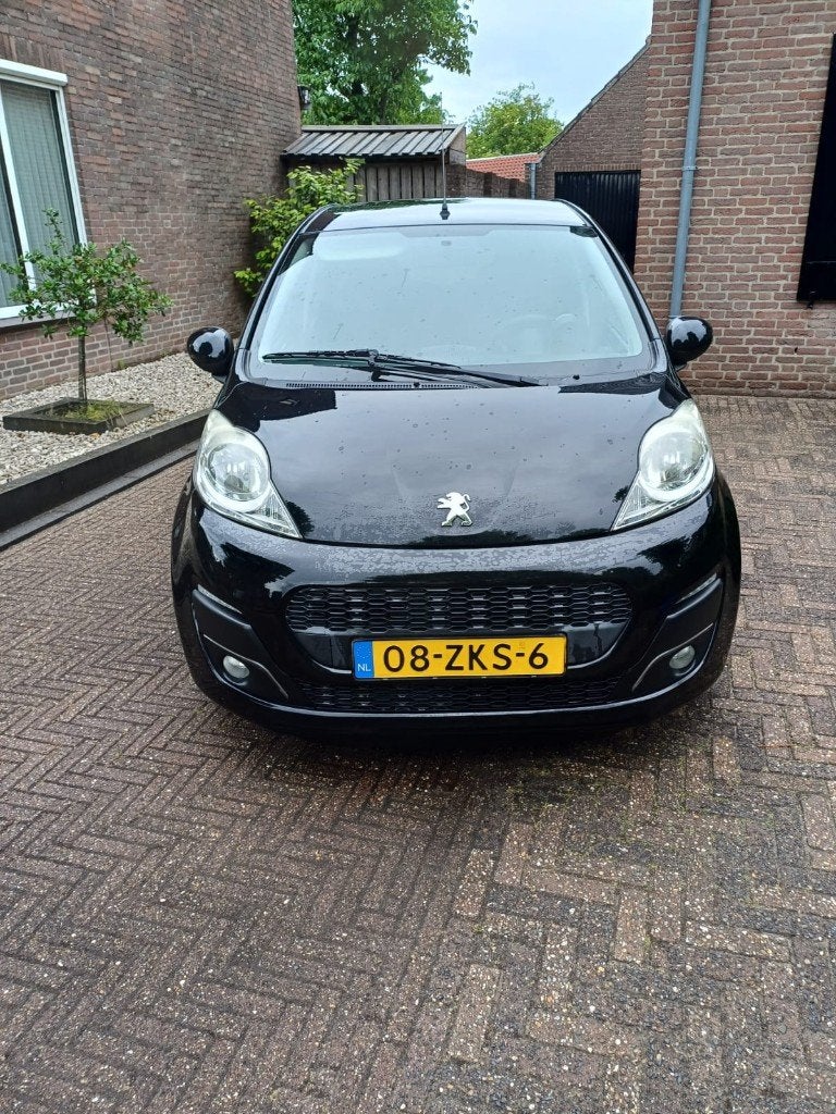 Peugeot 107 1.0 12V 5DR 2012 Zwart, Voorwielaandrijving, Euro 5, Stof, Zwart