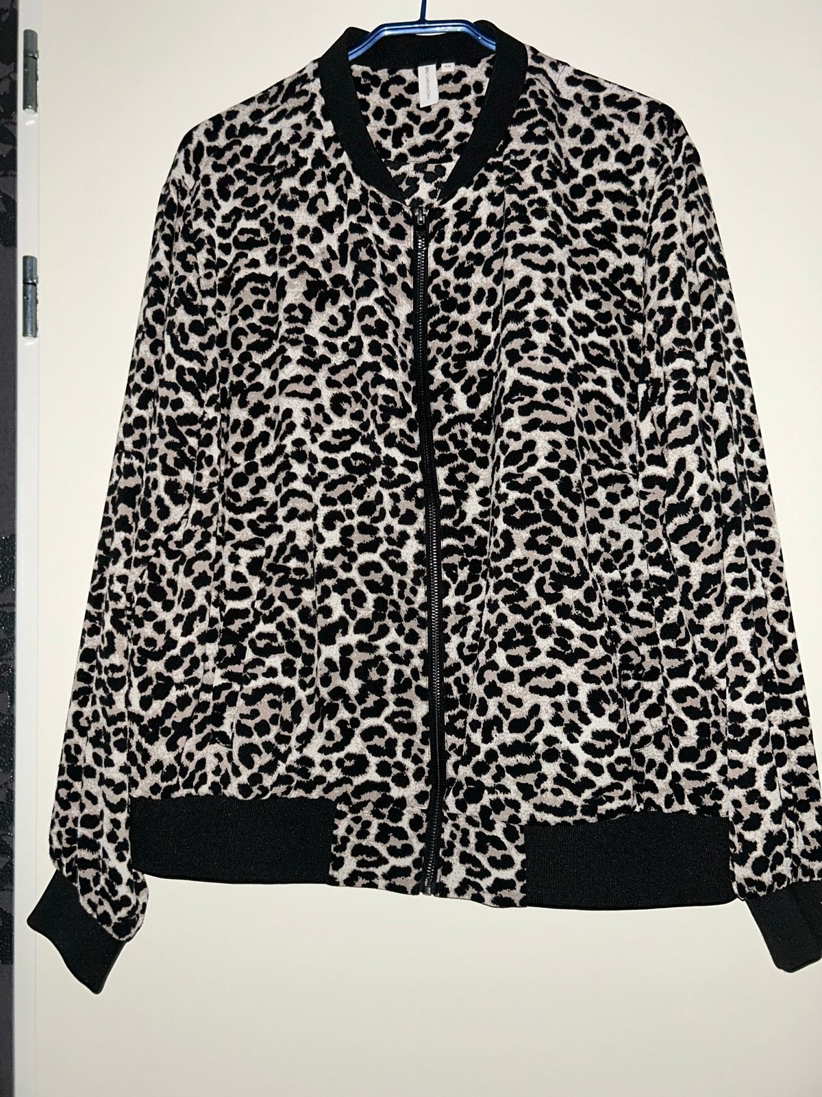 nieuwe ONLY Carmakoma jack / vest met luipaardprint, Ophalen of Verzenden, Nieuw, Maat 46/48 (XL) of groter, Meerkleurig