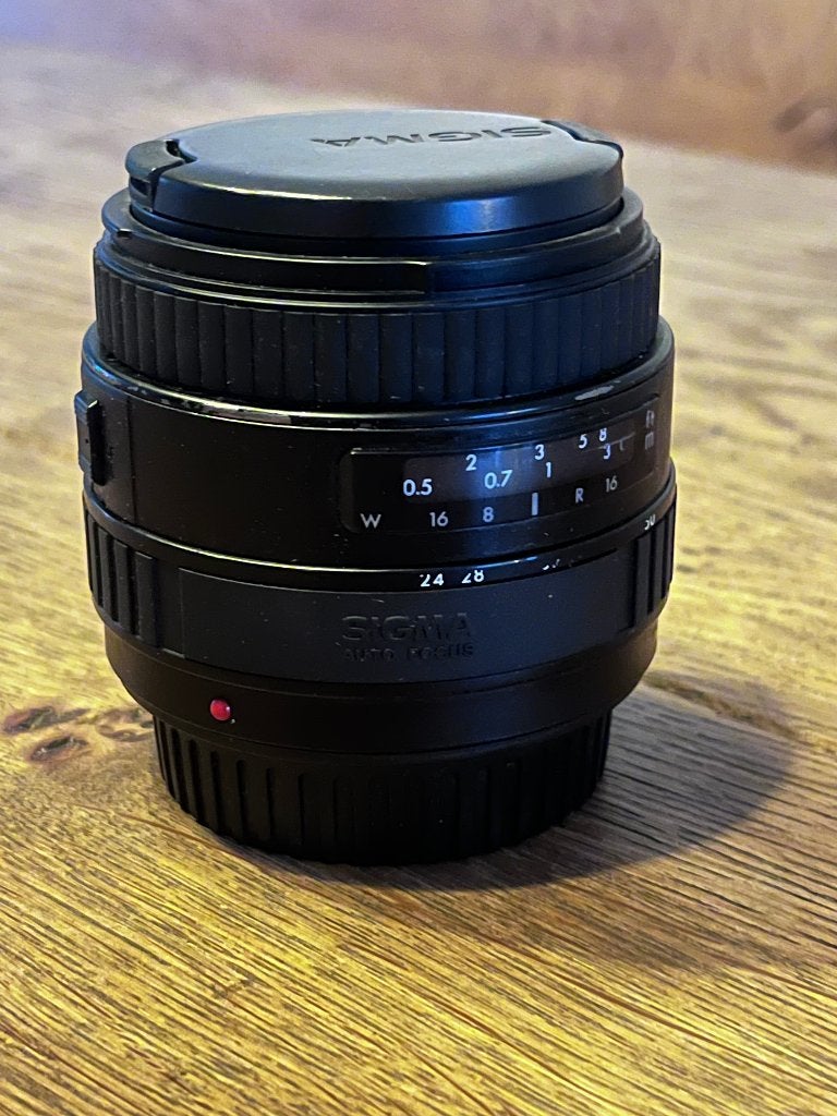 Sigma 24-50mm 1:4-5.6 lens - Canon mount, Ophalen of Verzenden, Gebruikt, Standaardlens