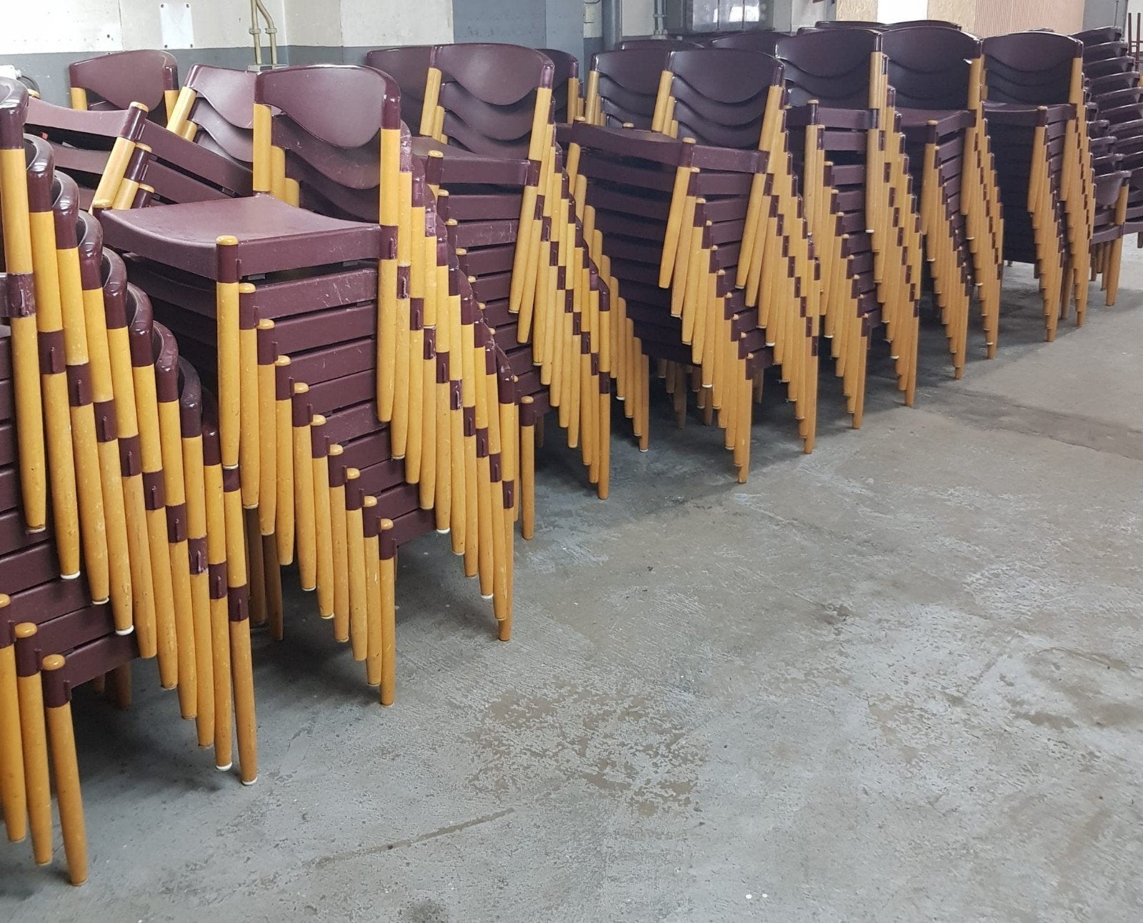 nog 30 x Casala stoelen Vintage kantine cafe retro horeca, Ophalen of Verzenden, Zo goed als nieuw, Kunststof, Vijf, Zes of meer stoelen