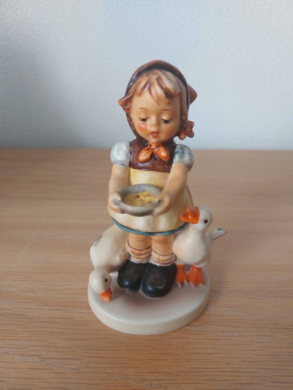 Vintage Hummel beeldje 'Little Gooseherd' (Goebel), Ophalen, Zo goed als nieuw, Hummel