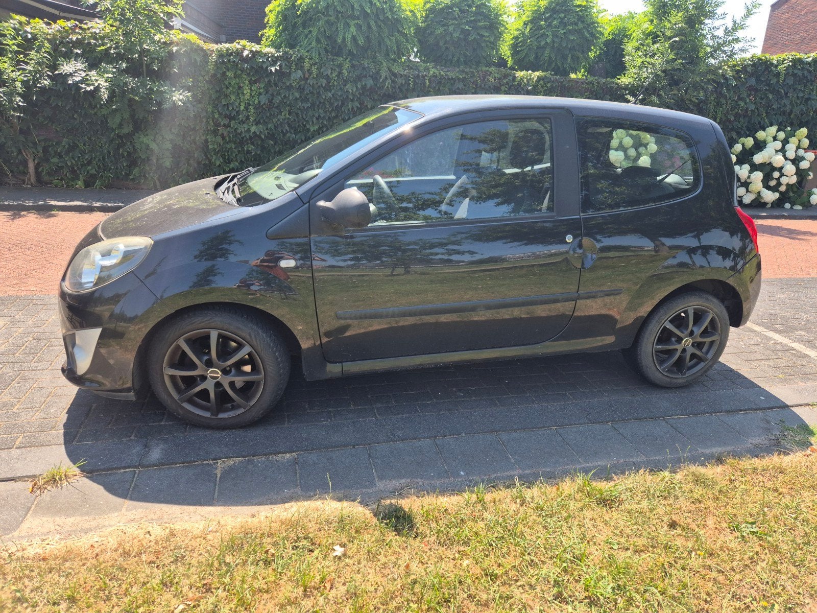 Renault Twingo 1.1 2009 Zwart, Auto's, Voorwielaandrijving, Twingo, 31 €/maand, 4 cilinders
