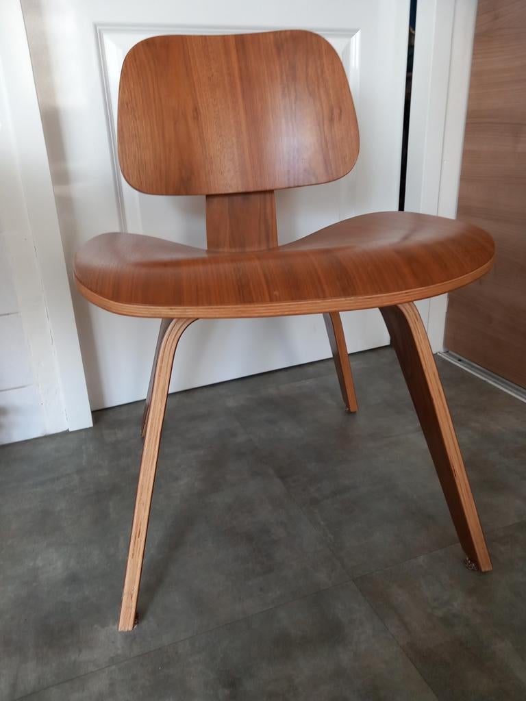 Eetkamerstoelen design retro style, Ophalen, Zo goed als nieuw, Bruin, Hout