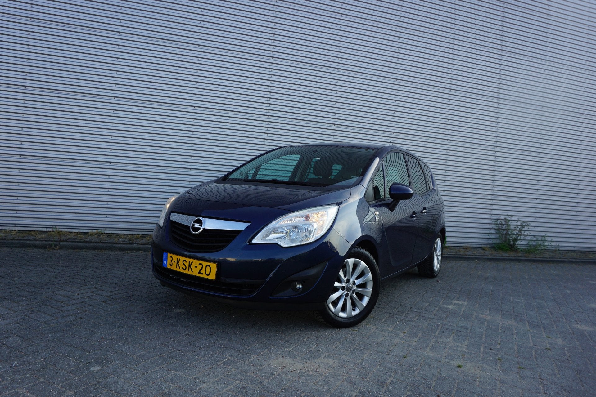 Opel Meriva 1.4 Turbo Cosmo Airco / Cruise / Half leder / El, Auto's, Voorwielaandrijving, Euro 5, Gebruikt, 680 kg