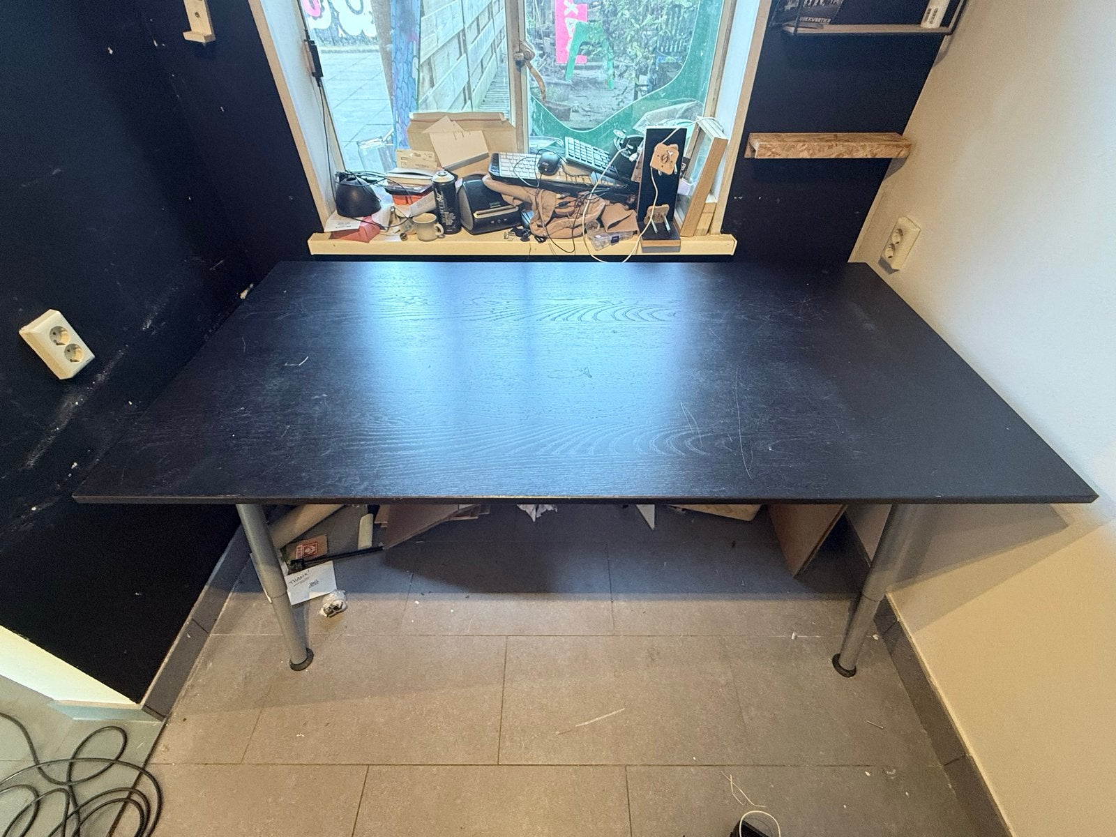 IKEA Galant Bureau Zwart - Ruim en Stevig Werkblad, Zwart, Gebruikt, Spaanplaat of MDF, Ophalen of Verzenden