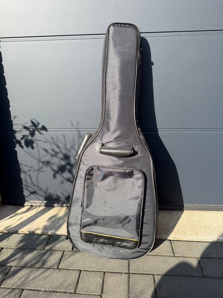 Akoestische gitaar (met draagtas), Ophalen of Verzenden, Zo goed als nieuw, Klassieke of Spaanse gitaar, Met koffer