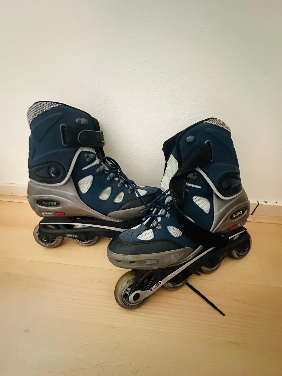 Tecnica Inline Skates - Maat 45 2/3, Gebruikt, Heren, Inline skates 4 wielen, Ophalen