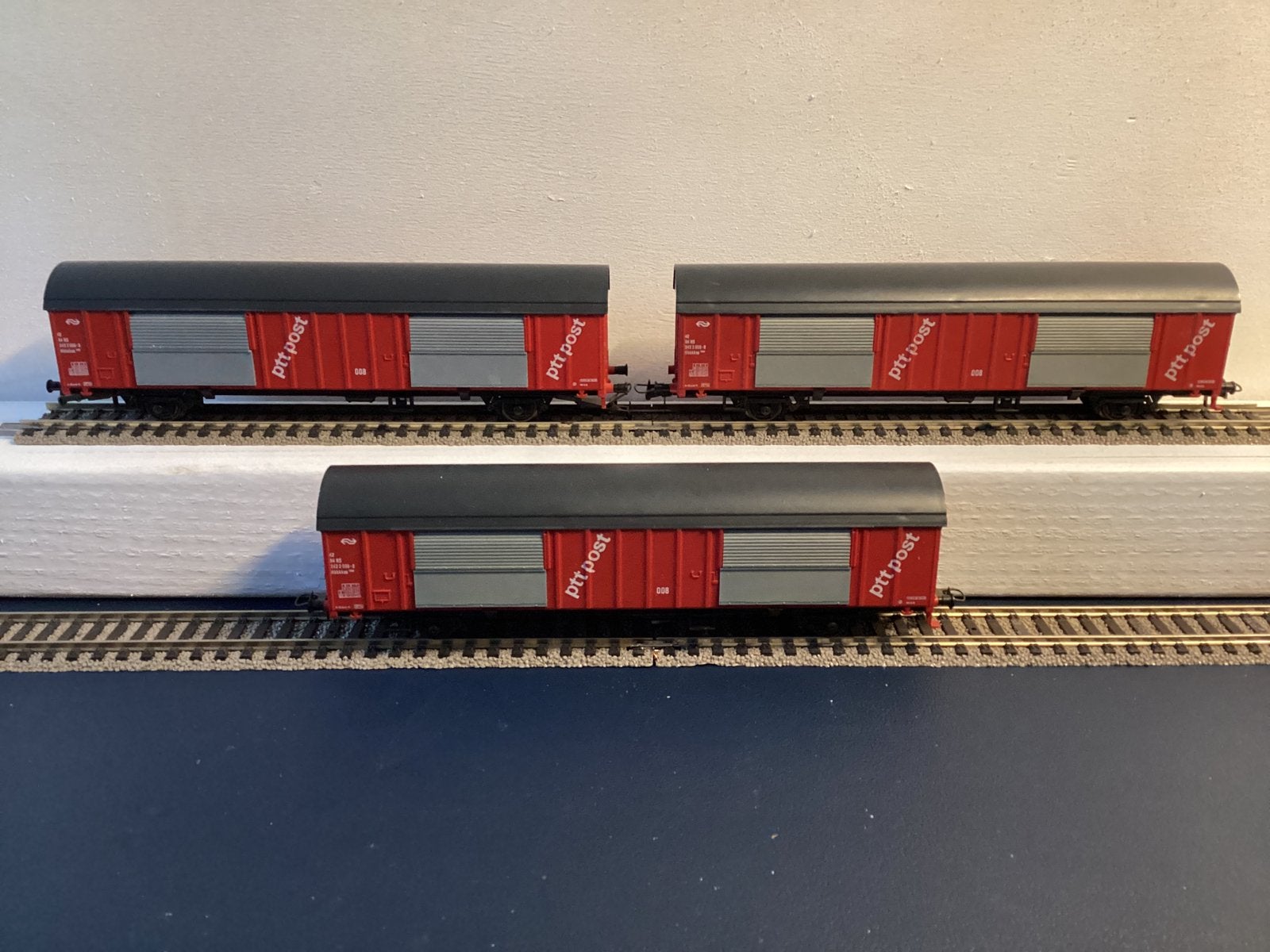 Roco 3 x 46341 PTT post rijtuigen, Hobby en Vrije tijd, Modeltreinen | H0, Gebruikt, Gelijkstroom, Wagon, Ophalen of Verzenden