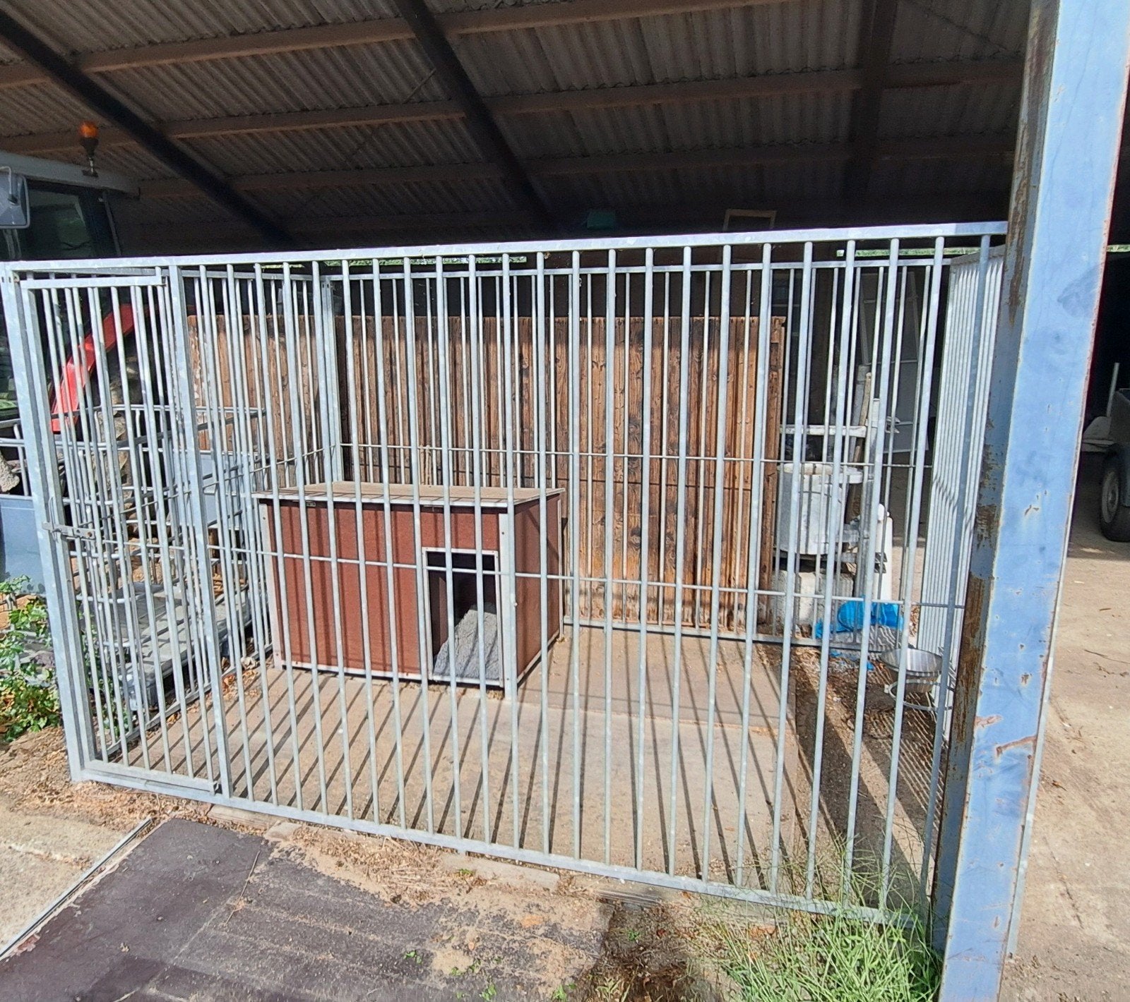 hondenkennel 2x3m met nachthok, Dieren en Toebehoren, Ophalen, Zo goed als nieuw, 110 cm of meer, 100 cm of meer