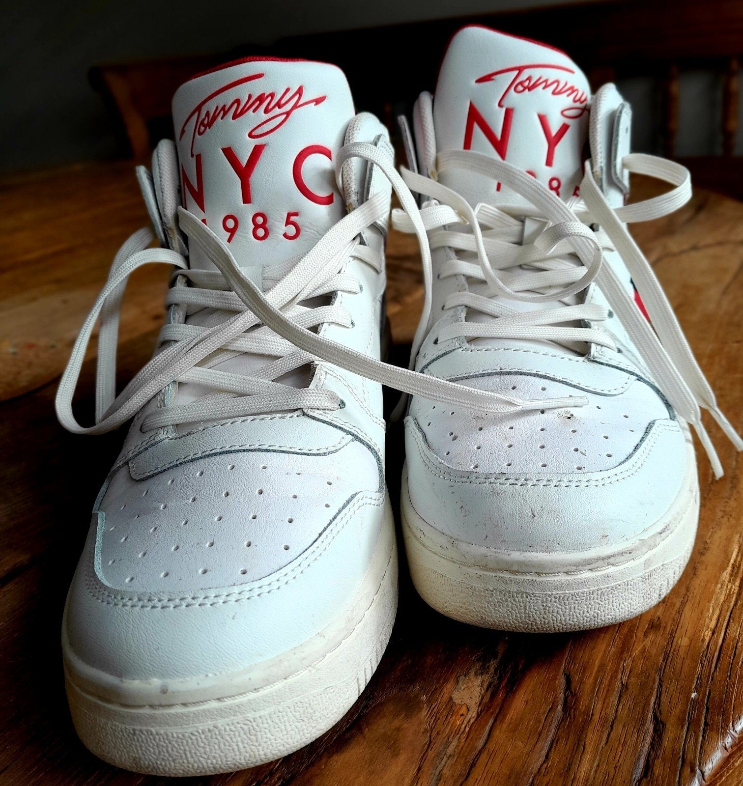 Schoenen maat 40 Tommy Hilfiger, Wit, Ophalen of Verzenden, Tommy Hilfiger, Sneakers of Gympen