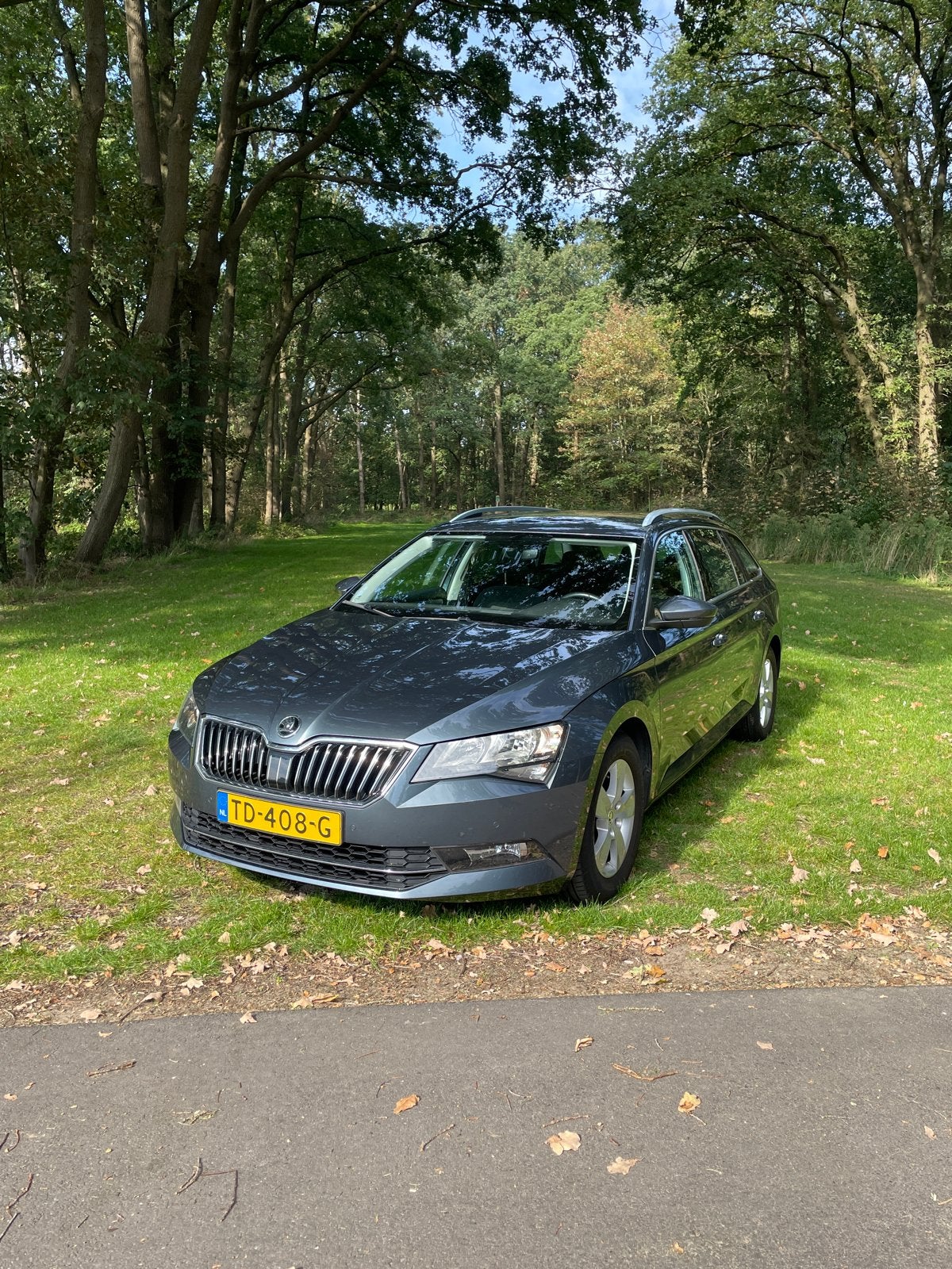 Skoda Superb 1.4 TSI 125pk Greentech 2018 Grijs, Voorwielaandrijving, 4 cilinders, Origineel Nederlands, Handgeschakeld