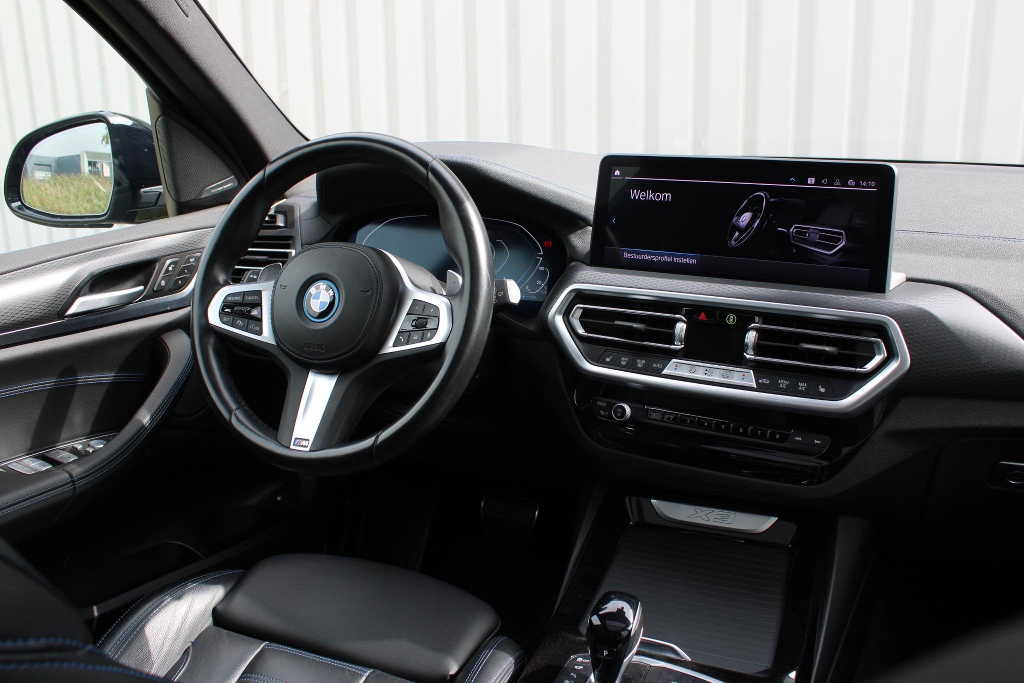 BMW X3 xDrive30e High Executive M-Sport | Incl. 12 maanden G, Auto's, 1998 cc, Gebruikt, 4 cilinders, 2000 kg