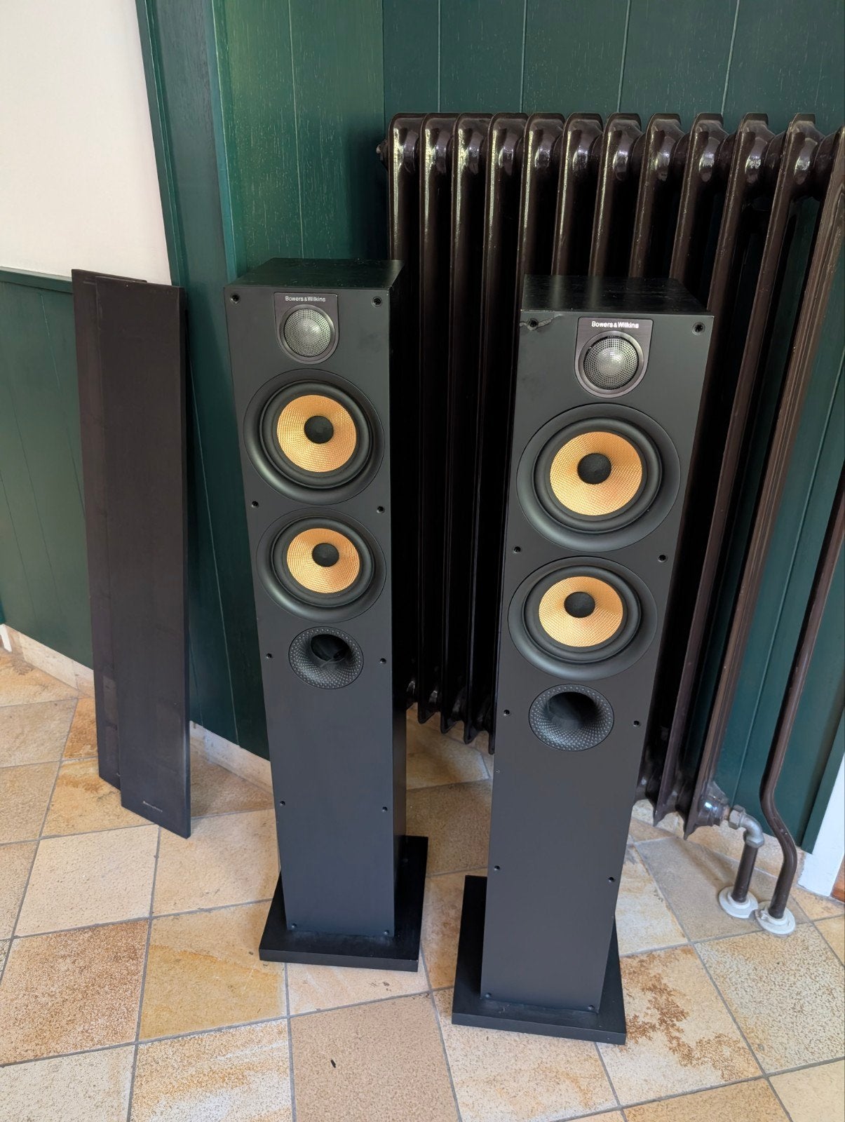 Bowers en Wilkins 684S2 Zwart, Audio, Tv en Foto, Ophalen of Verzenden, Bowers & Wilkins (B&W)
