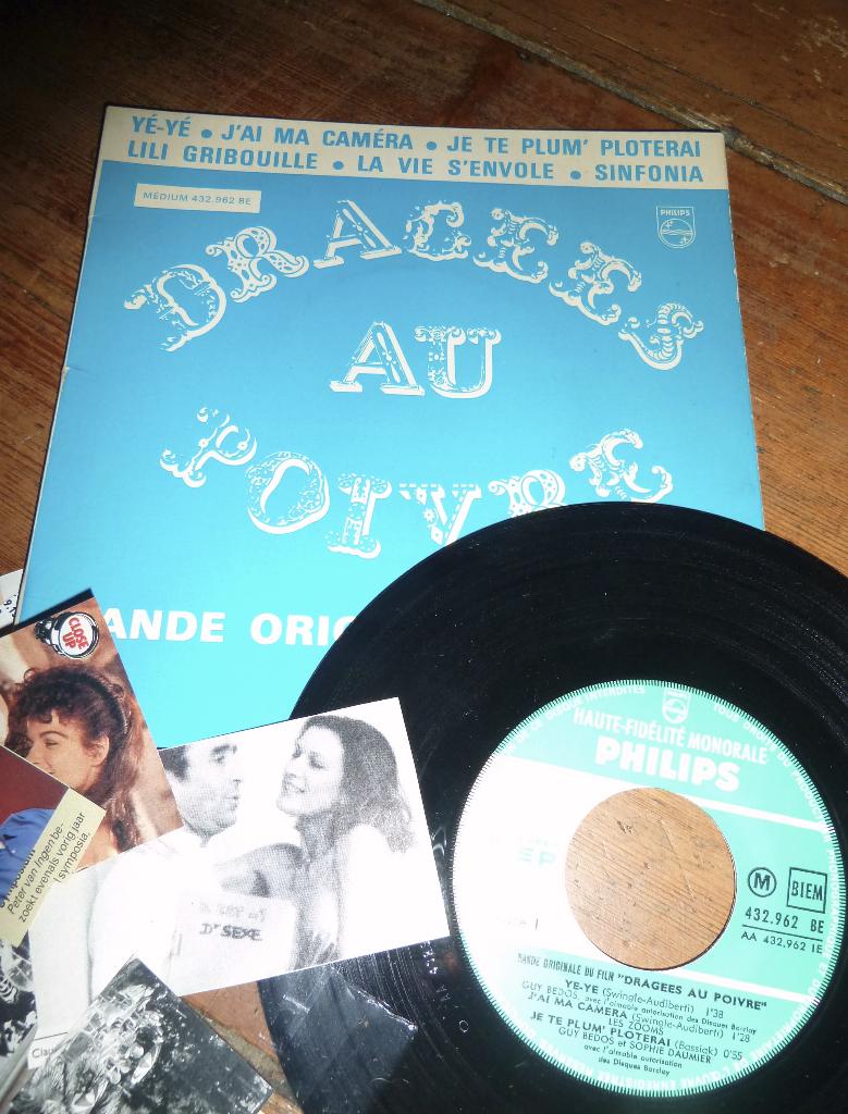 EP DRAGEES AU POIVRE ye-ye soundtrack 1963, Ophalen of Verzenden, Zo goed als nieuw, Pop